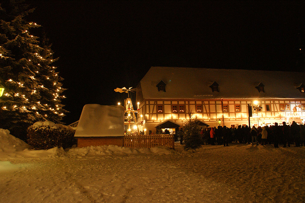 Rittergut Weihnachtsmarkt Handwerksschau